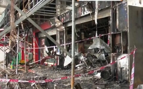 广州两间店铺一夜被烧得精光，事发时现场传出爆炸声！-广州火灾事故