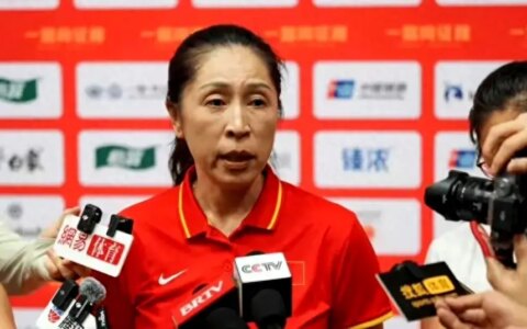 一意孤行！女篮12人大名单彰显无奈和忧虑，这到底是为什么呢？-女篮队员名字