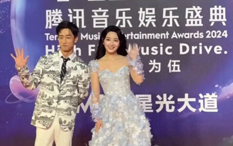 Tmea音乐典礼，周深喜庆，刘宇生图王者，孟佳陈卓璇性感大比拼-周深参赛中国好声音是哪一期