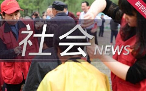 “星星的孩子”认错家长上错车 公交司机及时“追回”-星星的孩子电影剧情