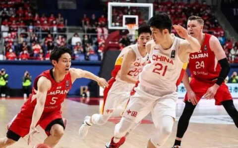 破防了!日本男篮崛起,中国男篮尴尬处境-日本男篮的中国人