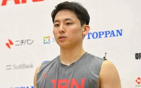 原创
            日本男篮控卫河村勇辉与灰熊签短合同，球迷祝福他早日登陆NBA-日本男篮2021