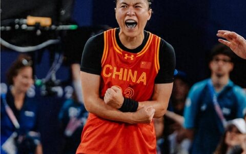 王丽丽加时绝杀！中国三人女篮首秀险胜法国 三人男篮不敌荷兰-女子三人篮球中国对法国视频